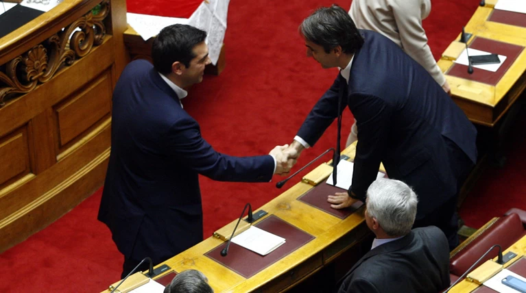 Τώρα οι δυό τους: Ο Kυριάκος και η αμηχανία του Τσίπρα