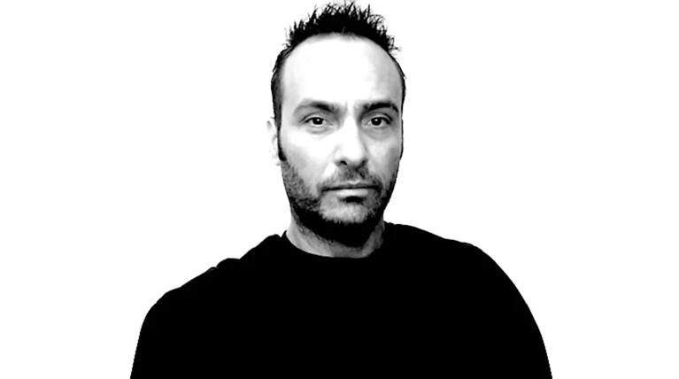 Κυριάκος VS Αλέξη: Αυτό το Κέντρο ποιός θα το πάρει;