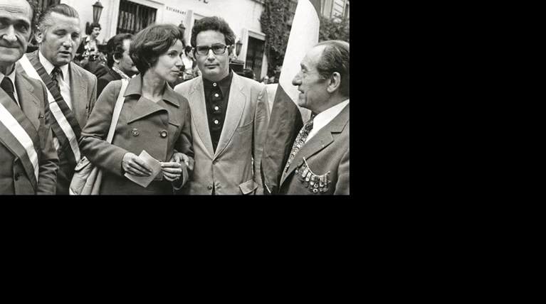 Μπ. και Σ. Κλάρσφελντ: Η Γερμανίδα κι ο Εβραίος που καταδίωξαν τους Ναζί