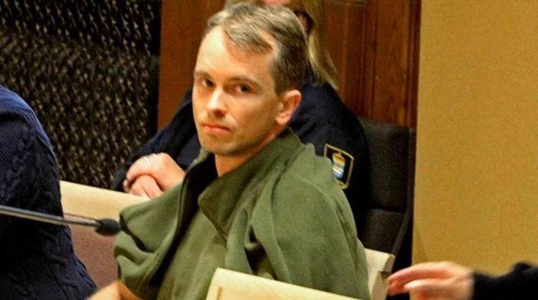 Γιατρός βίασε απήγαγε και φυλάκισε μια γυναίκα σε αυτοσχέδιο τούνελ