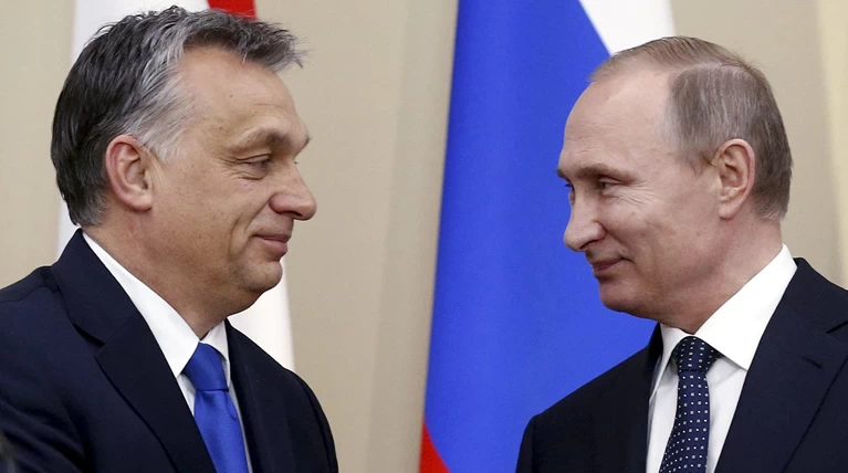 Ο Πούτιν σιγοντάρει τον σκληρό ούγγρο πρωθυπουργό Ορμπαν για το προσφυγικό