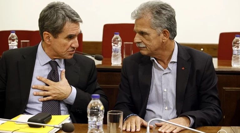 Λοβέρδος: Δεν πέρασε το σχέδιο Παππά για μαύρη ενημέρωση