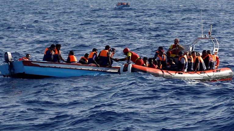 Επιχείρηση διάσωσης προσφύγων στα Κύθηρα, 122 νέες αφίξεις σε Λέσβο - Σάμο
