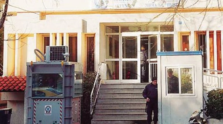 Καταδρομική επίθεση κατά του αστυνομικού τμήματος Πατησίων