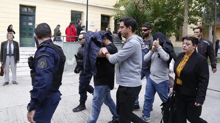 Η συμμορία Αγγλούπα και Ρομά & το δίκτυο των κοσμηματοπωλών