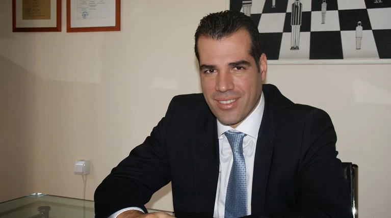 Το μήνυμα του Θάνου Πλεύρη στο Twitter για την υγεία του