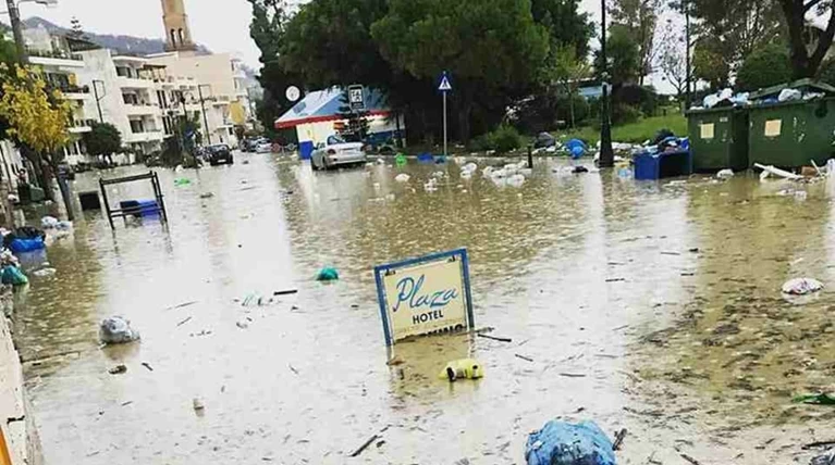 Ζάκυνθος: Κλειστά τα σχολεία, τεράστιες ζημιές από τη φονική νεροποντή