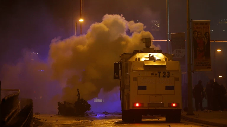 Τρόμος στην καρδιά της Πόλης με 38 νεκρούς και 155 τραυματίες