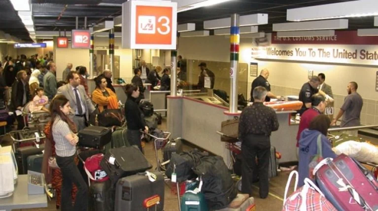Τεχνικό πρόβλημα στις ΗΠΑ διέλυσε τους ελέγχους διαβατηρίων