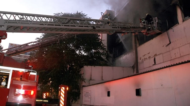 Τώρα: Πυρκαγιά σε σούπερ μάρκετ στο Γύθειο της Λακωνίας