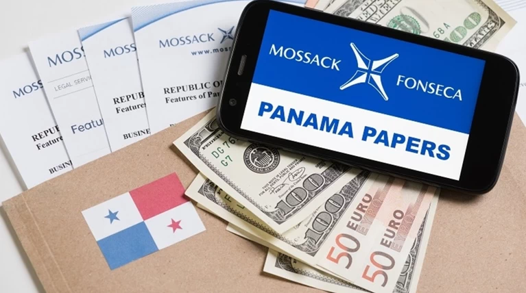 Ζήτησαν στοιχεία για λογαριασμούς Ελλήνων στα «Panama Papers»