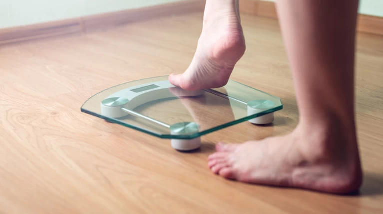 πώς να χάσετε βάρος γρήγορα στα δάχτυλα ποια τροφή πρέπει να τρώτε για να χάσετε βάρος