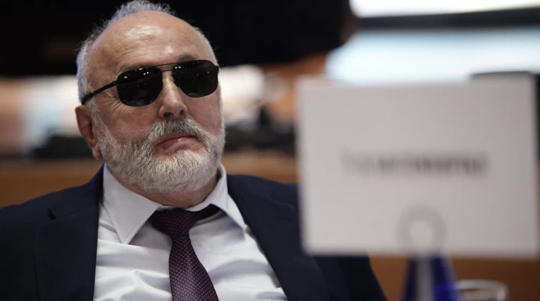 Προς συμφωνία με τους εφοπλιστές για επέκταση της εθελοντικής εισφοράς