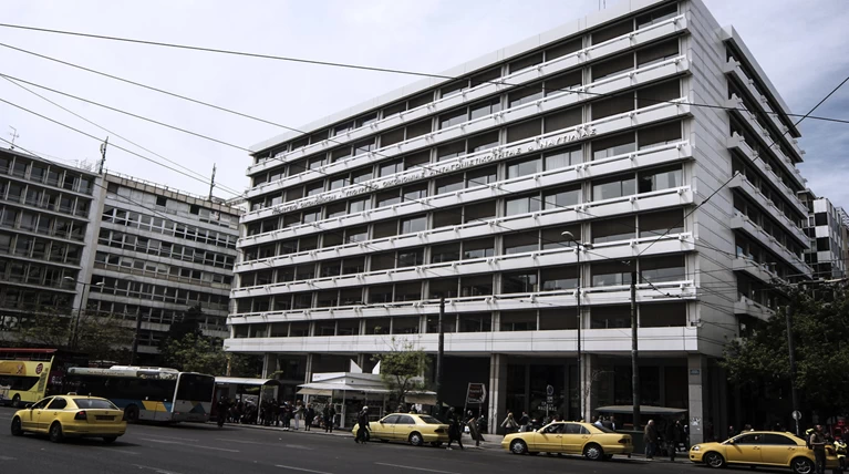 Έρχεται νέο φορο-σαφάρι για την είσπραξη 5 δισ. μέσα στο 2017