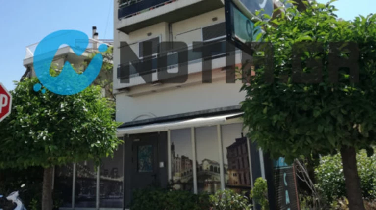 Έφοδος της ΕΛΑΣ σε παράνομο καζίνο με κοκαΐνη -στέκι γνωστής τραγουδίστριας
