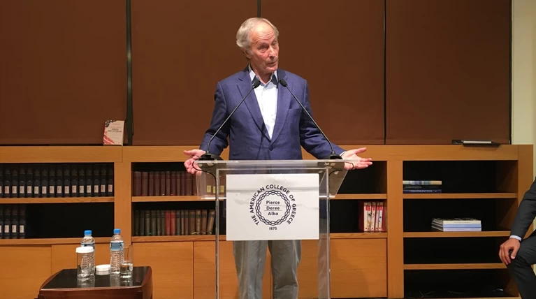 Ο βραβευμένος συγγραφέας Richard Ford στην Αθήνα για το Deree