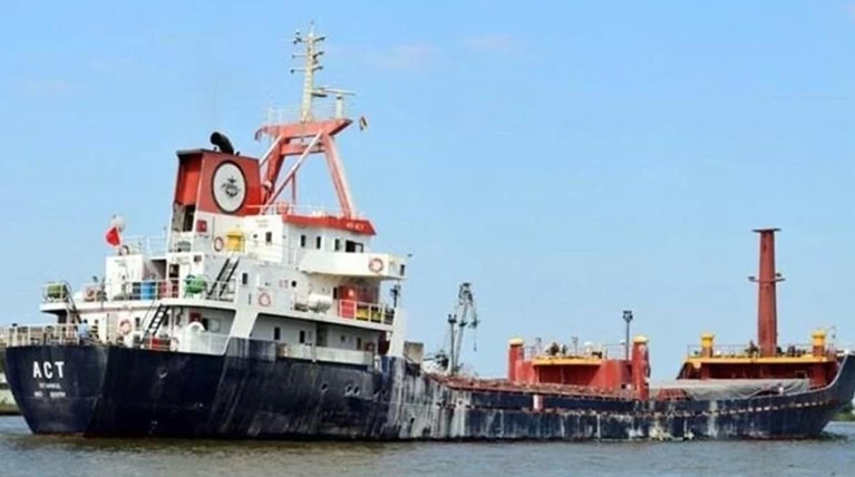 Θρίλερ στο Αιγαίο: Σκάφος του λιμενικού άνοιξε πυρ κατά τουρκικού πλοίου
