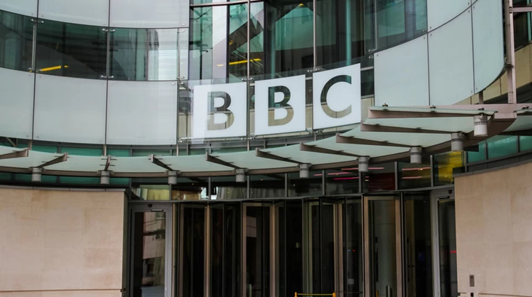 Το BBC αποκαλύπτει ποιοι είναι οι πιο ακριβοπληρωμένοι δημοσιογράφοι