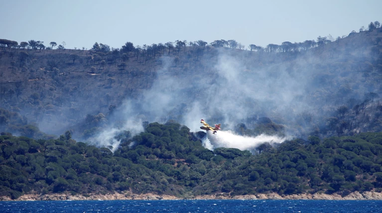 Γαλλία: Μαίνονται οι πυρκαγιές σε νότο και  Κορσική-Ζητήθηκε βοήθεια από ΕΕ