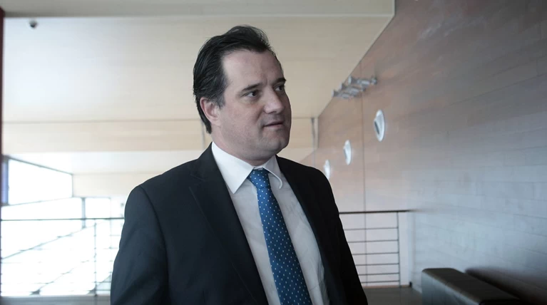 Καταγγελίες Άδωνι για δαπάνες εκατομμυρίων στο ΚΕΕΛΠΝΟ