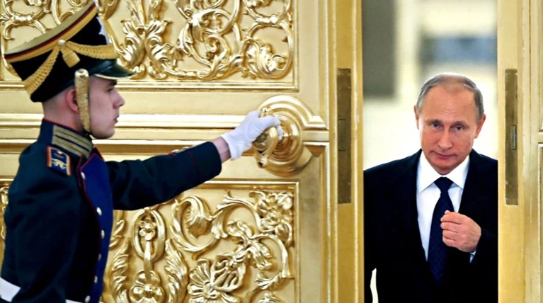 Αιώνιος πρόεδρος ο Βλαντιμίρ Πούτιν;