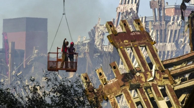 Ταυτοποιήθηκε το 1.641ο θύμα της επίθεσης στους Δίδυμους Πύργους