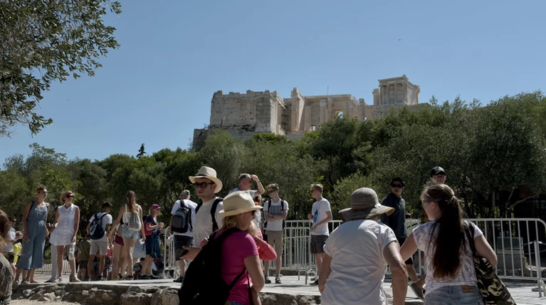 Αρχαιοφύλακες: Μας λέτε εκβιαστές; Μόνο στη Β.Κορέα δεν γίνονται απεργίες!