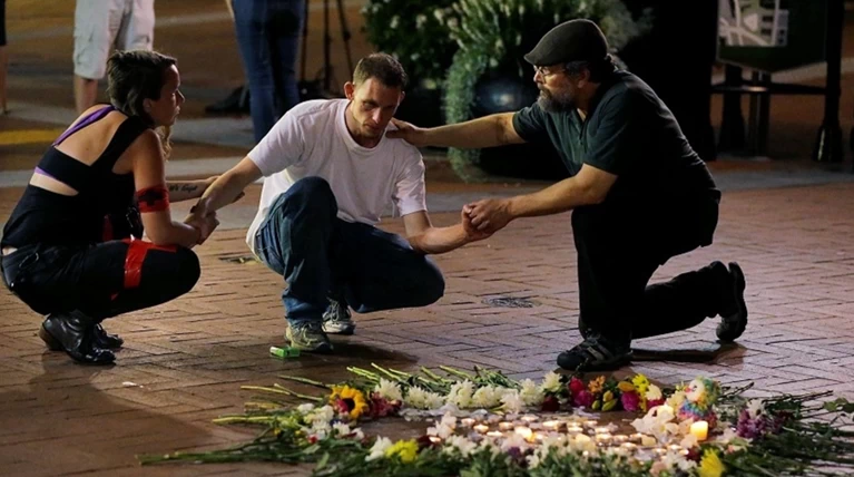 Πολιτική "θύελλα" στις ΗΠΑ μετά τα επεισόδια στη Βιρτζίνια (ΒΙΝΤΕΟ)