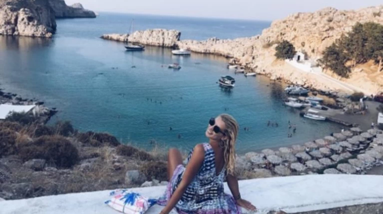 Κωνσταντίνα Σπυροπούλου: Το μήνυμα όλο νόημα από τη Ρόδο!