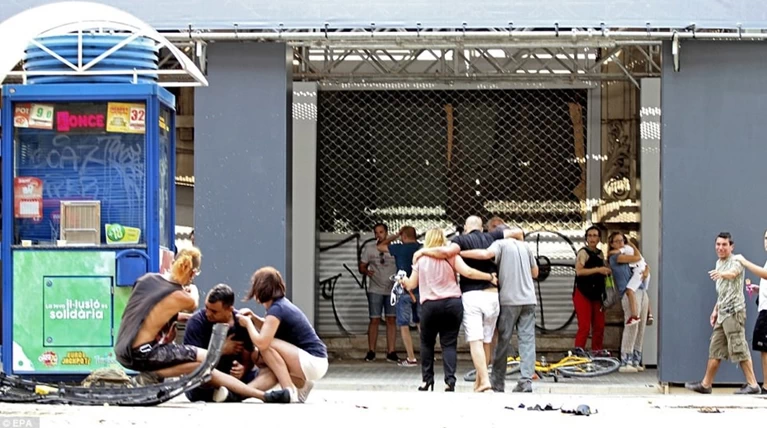 Μια ελληνίδα ανάμεσα στους τραυματίες της Βαρκελώνης