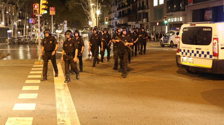 Σοκ: Ήθελαν να χρησιμοποιήσουν φιάλες βουτανίου στην επίθεση στη Βαρκελώνη