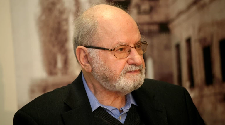 Έξι χρόνια από το θάνατο του Λεωνίδα Κύρκου