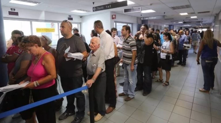 Εγκύκλιος: Αυτόματη επιστροφή φόρου και ΦΠΑ έως 10.000 ευρώ σε επιχειρήσεις