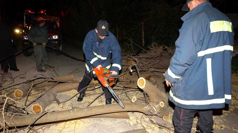 Προβλήματα από την κακοκαιρία σε Γρεβενά και Καστοριά