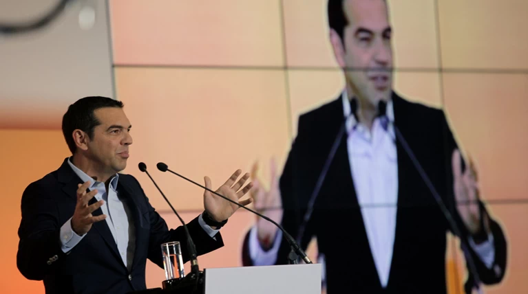 Υπόσχεση Τσίπρα για ...άλλο κράτος & προσλήψεις το 2018