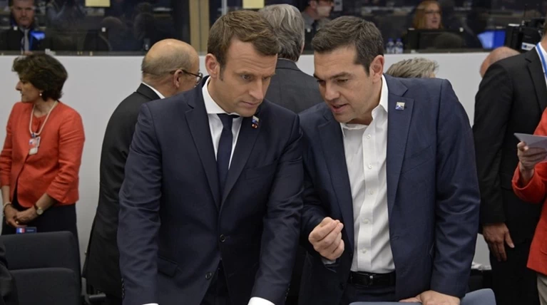 Χάλασαν την «φιέστα» οι ανακοινώσεις Μακρόν για τα εργασιακά