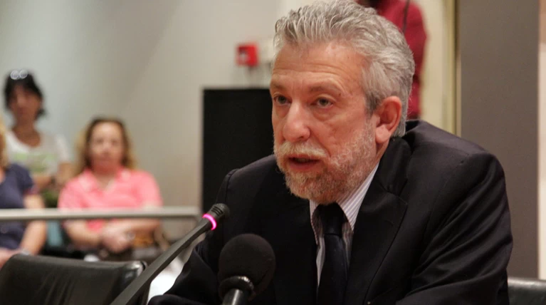 «Αντάρτικο» Κοντονή: Δεν μπορεί να είναι προαπαιτούμενο ο Γεωργίου