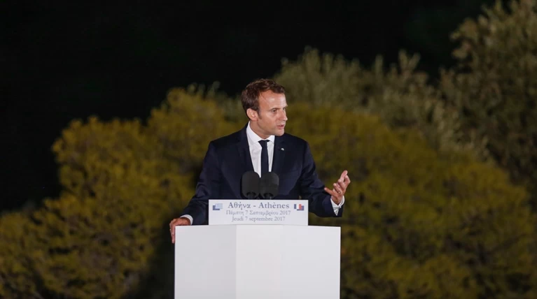 Το μανιφέστο Μακρόν από την Πνύκα για τη «νέα Ευρώπη»