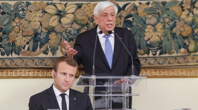 Μηνύματα Παυλόπουλου για Σκόπια & Τίρανα στο δείπνο για το Μακρόν