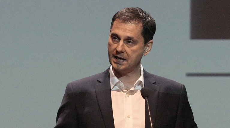 Θεοχάρης: Να υπογράψουν και οι δέκα υποψήφιοι κοινή διακήρυξη
