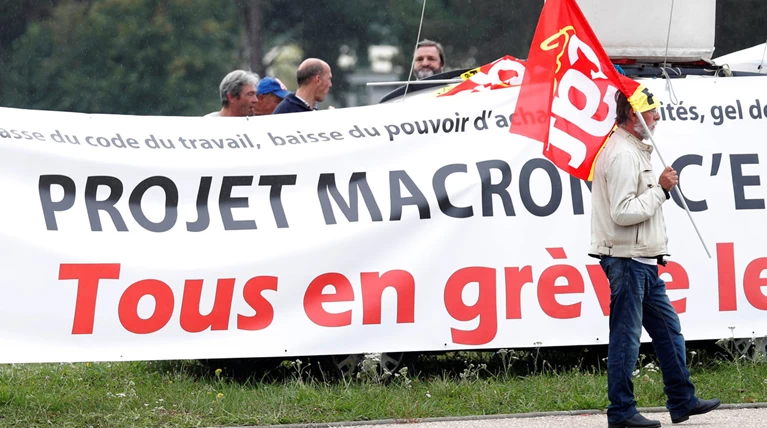 Γαλλία: Στους δρόμους τα συνδικάτα της αριστεράς για τα εργασιακά