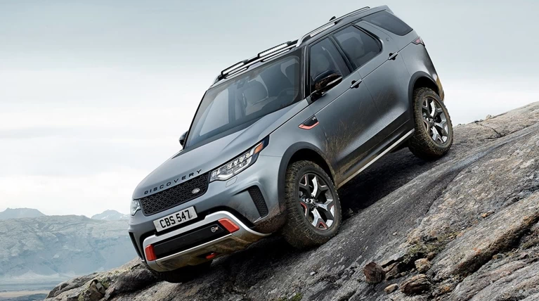 Land Rover Discovery SVX με 525 ίππους αλλά και 2λιτρο με 300!
