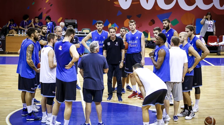 Το απόγευμα ο μεγάλος αγώνας της εθνικής μπάσκετ με τη Ρωσία