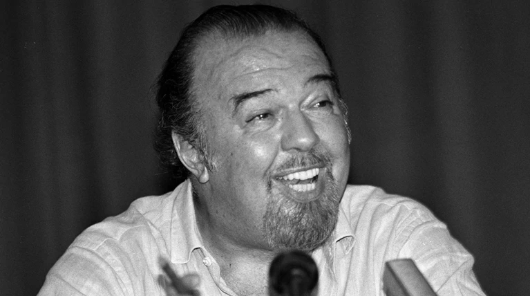 Εφυγε ο σπουδαίος σκηνοθέτης του θεάτρου, σερ Πίτερ Χολ