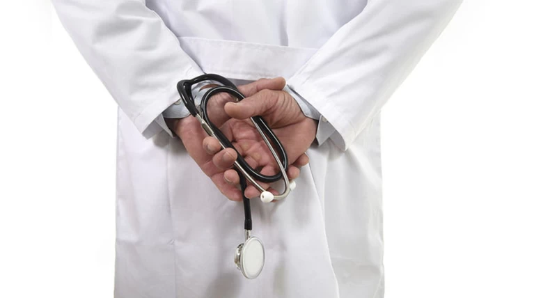 ΙΣΑ: Εκκληση για συγκέντρωση χρημάτων για τη 10χρονη Νεφέλη