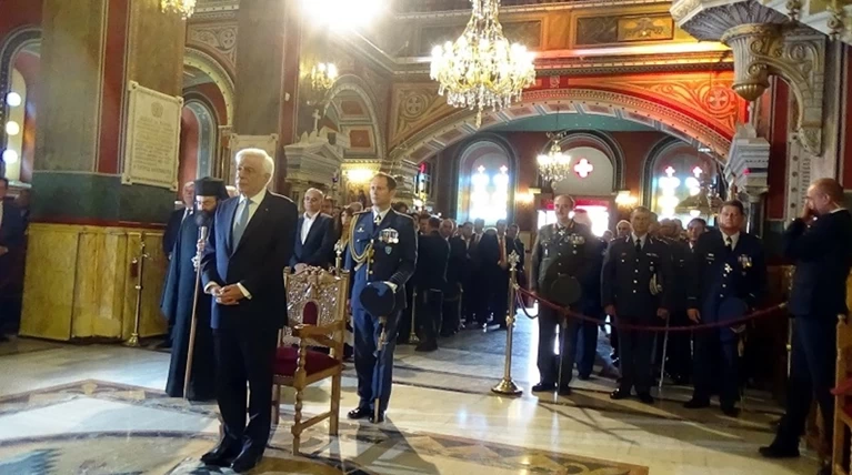 "Ο γερμανικός λαός να απαντήσει στο υπόλειμμα του ναζισμού"
