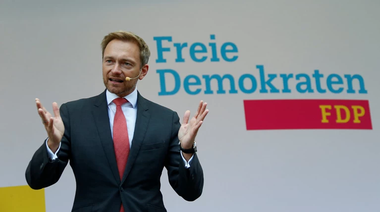 Ποιος είναι ο άνθρωπος που έβαλε ξανά το FDP στη Bundestag