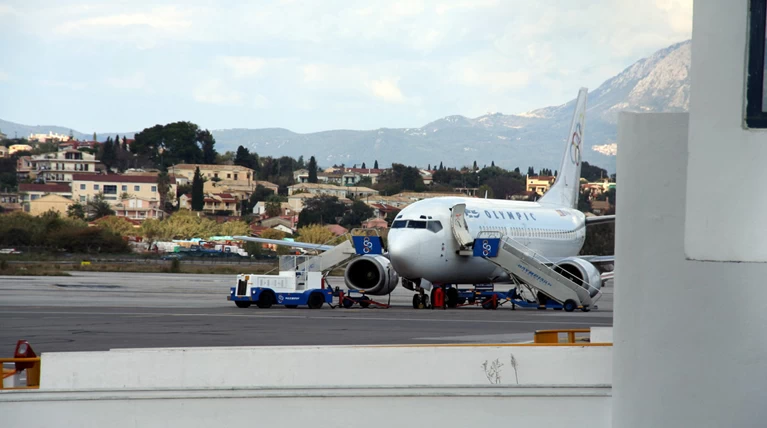 Spiegel: Αποζημίωση 70 εκ. από τo Δημόσιο θα ζητήσει η Fraport