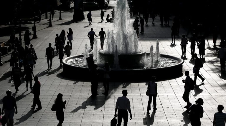 Ελλάδα των 65άρηδων: Σε ελεύθερη πτώση ο οικονομικά ενεργός πληθυσμός