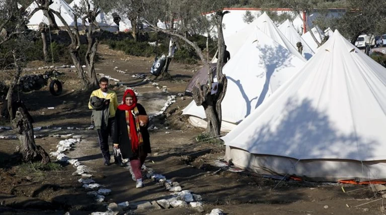 Κραυγή αγωνίας από τα νησιά - Στο "κόκκινο" ξανά το προσφυγικό